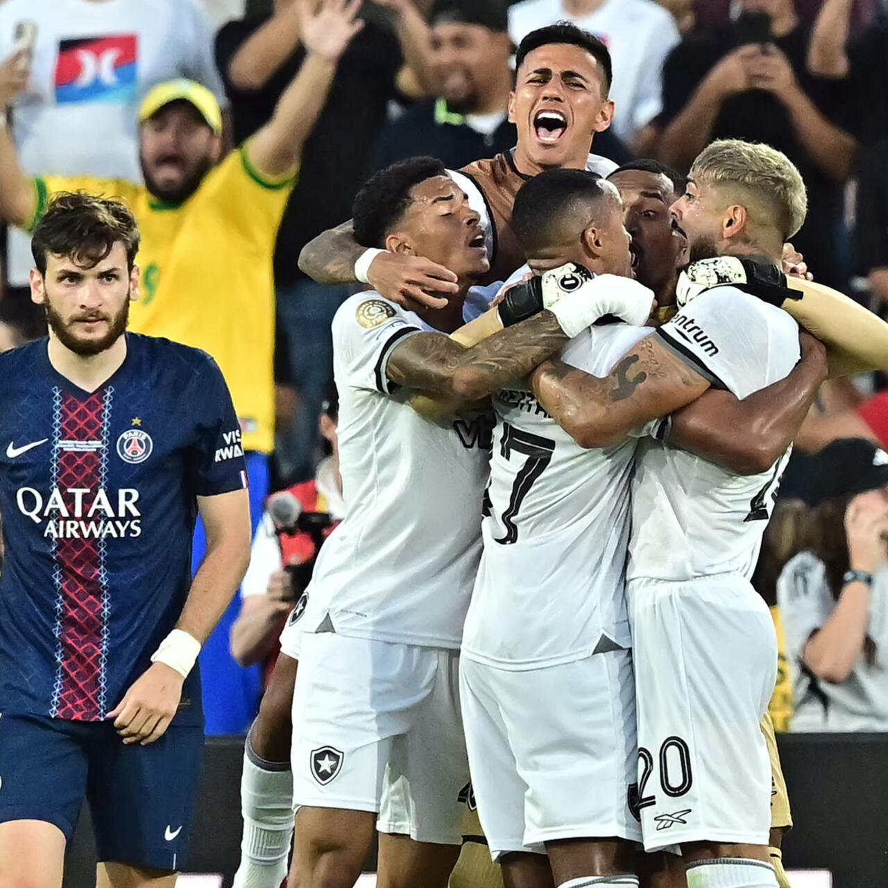 Botafogo surpreende PSG e assume liderança na Copa do Mundo de Clubes