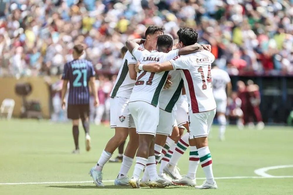 Fluminense vence a Inter de Milão e vai às quartas do Mundial de Clubes