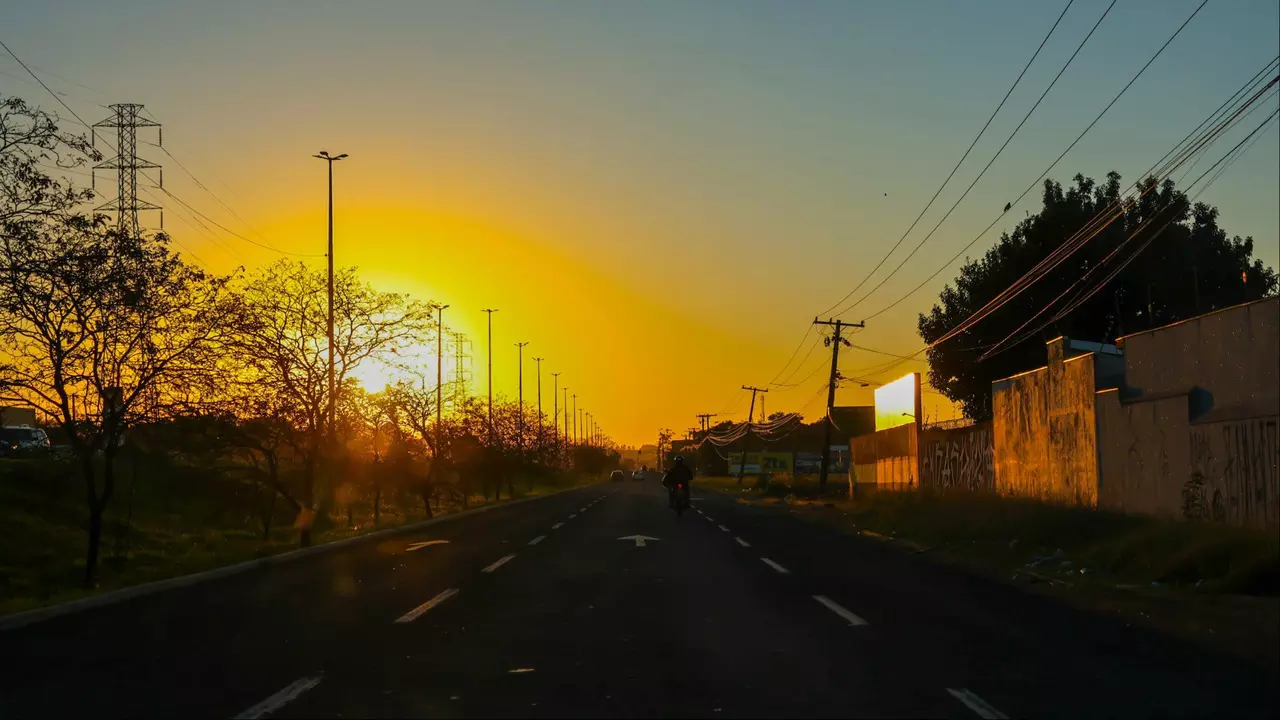 Beba água: sexta-feira será de tempo seco e calor de 34°C em MS