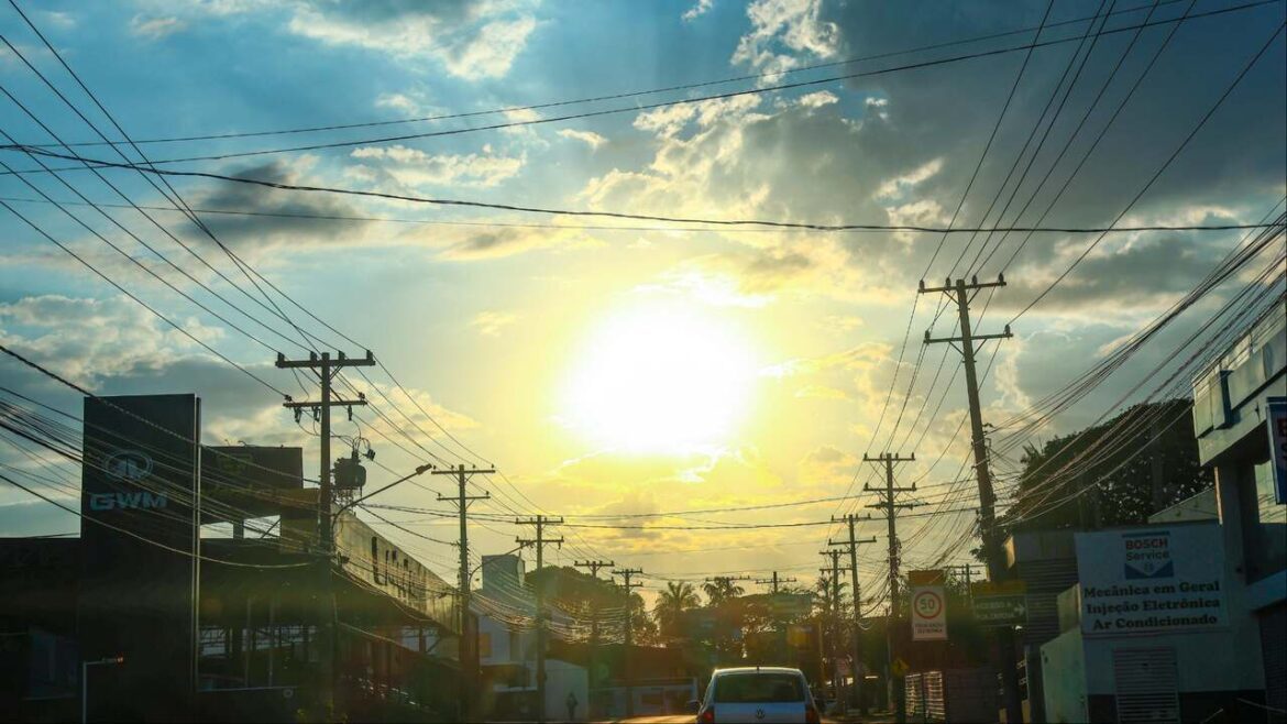 Sexta-feira terá tempo firme e ensolarado na maior parte de MS, mas tempestade no Pantanal