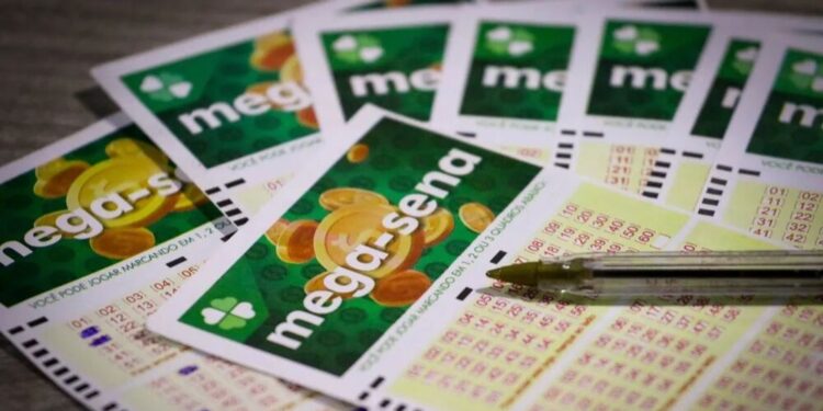 Acumulada várias vezes, Mega sorteia hoje prêmio de R$ 63 milhões