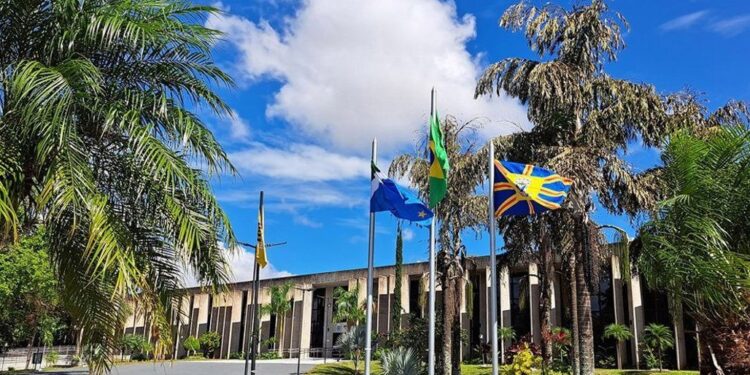 Inscrições abertas ao Concurso da ALEMS com 80 vagas em diversos cargos