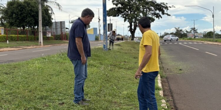 Guerra ao mato alto: Costa Rica intensifica limpeza e pede ajuda aos moradores para cuidar de terrenos privados