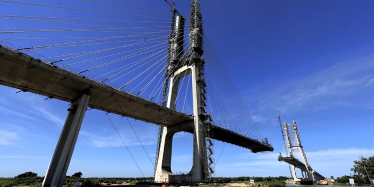 Rota Bioceânica: “Beijo” entre Brasil e Paraguai na ponte de Porto Murtinho acontece em maio