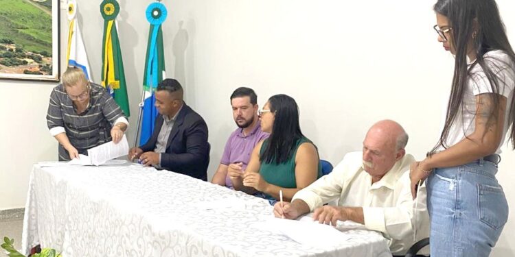 Reforço na Proteção: Figueirão diploma novas conselheiras tutelares em solenidade oficial