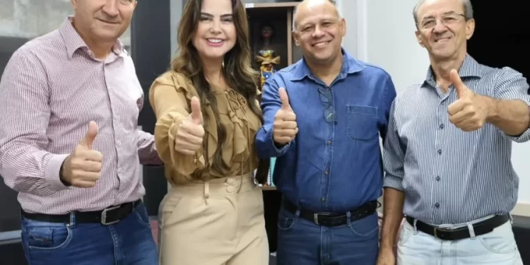 Articulação em Campo Grande: Ivan Xixi busca investimentos para Paraíso das Águas com a deputada Mara Caseiro