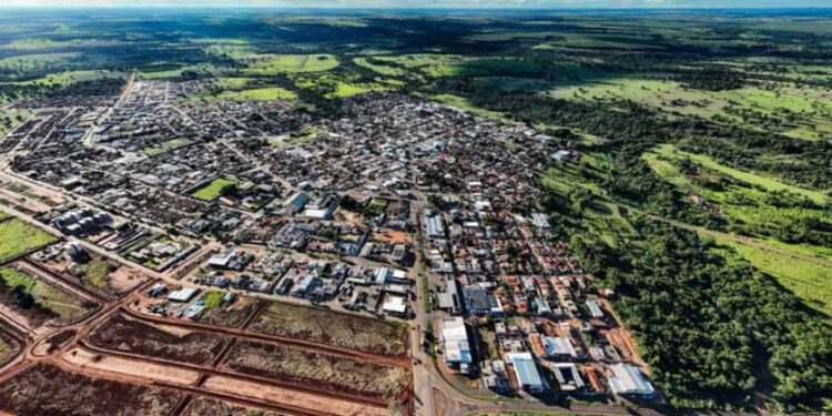 Inocência que ainda nem existe no mapa promete luxo e renda: ‘só não trabalha quem não quer’