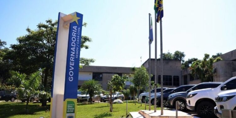 Governo de MS impõe Teto de Gastos e corta 25% de contratos até o fim de 2026