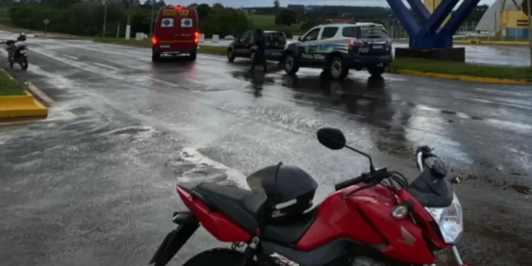 Batida entre motos deixa grávida de 20 semanas ferida em Costa Rica