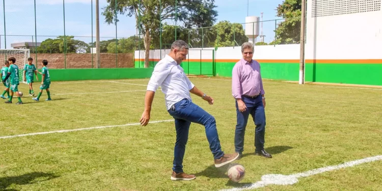 Chapadão do Sul celebra a entrega do Centro Esportivo Esperança com investimento do Legislativo