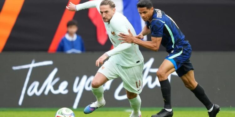 Brasil cai diante da França em Boston: Mbappé brilha e frustra estreia de luxo de Ancelotti