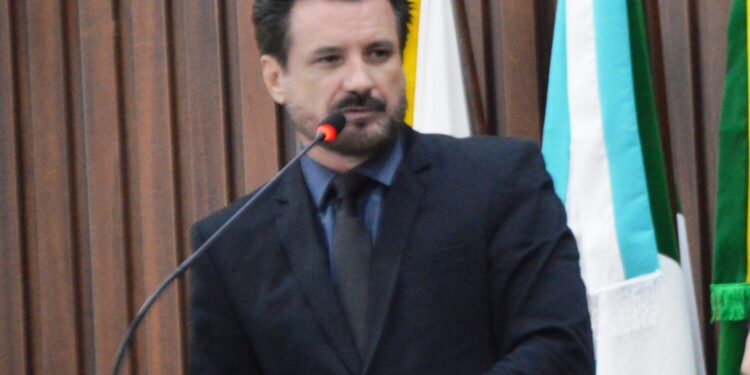 Ricardo Bannak renuncia ao cargo de Primeiro Secretário da Câmara de Chapadão do Sul