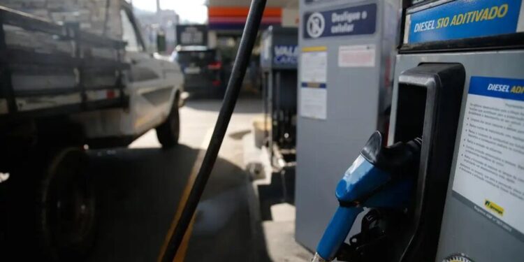 Crise do Diesel: 166 cidades gaúchas sofrem desabastecimento por reflexo da guerra no Irã