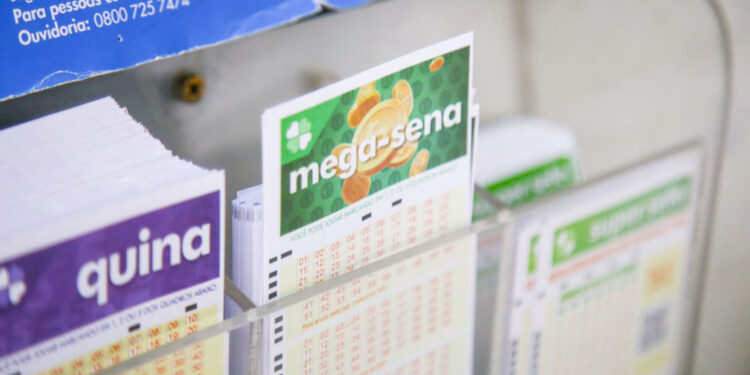 Mega-Sena acumula e prêmio vai a R$ 8 milhões para o próximo sábado