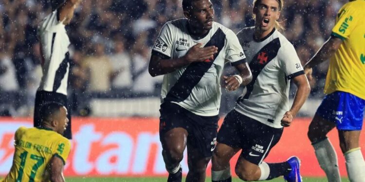Virada Histórica: Vasco vence Palmeiras na estreia de Renato Gaúcho e quebra tabu de 14 anos