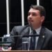 Eleições 2026: Flávio Bolsonaro e Lula aparecem em empate técnico no 2º turno
