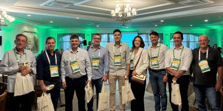 Assomasul participa de missão em Curitiba com 25 prefeituras e destaca inovação na gestão pública
