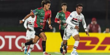 São Paulo supera mau tempo e vence Boston River na estreia da Sul-Americana