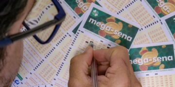 Mega-Sena acumulada: Concurso 3.002 sorteia prêmio de R$ 130 milhões nesta quinta-feira
