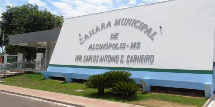 Câmara de Alcinópolis aprova projeto que autoriza município a pagar premiações em dinheiro