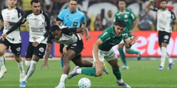 Dérbi de superação: Corinthians segura empate com dois a menos contra o líder Palmeiras
