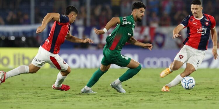 Palmeiras empata com Cerro Porteño e perde a liderança do Grupo F na Libertadores
