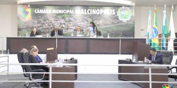 Sessão Ordinária em Alcinópolis apresenta indicação e reforça convite à população para Sessão Solene