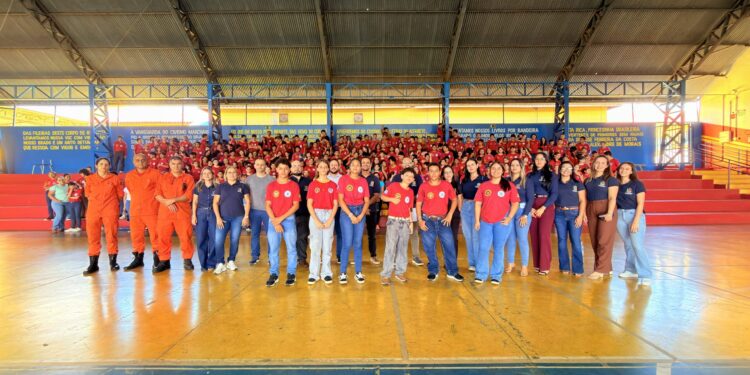 Democracia na Escola: Eleições definem os novos Vereadores Aprendizes de Costa Rica