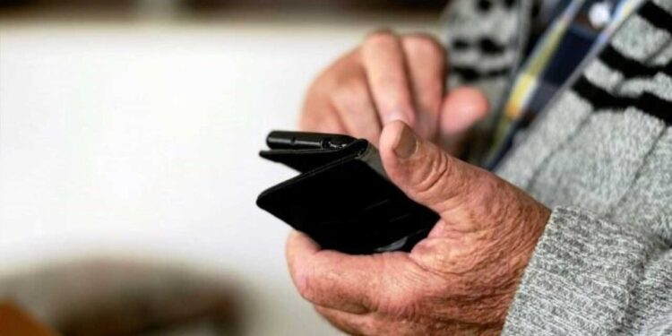 Alerta de Fraude: Idosa de Camapuã perde R$ 13,4 mil em golpe do falso advogado pelo WhatsApp