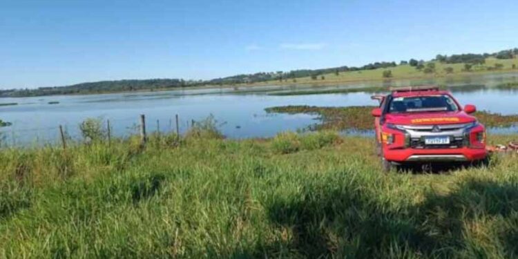 Adolescente que desapareceu durante pescaria com o pai é encontrado morto no Rio Sucuriú