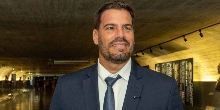 Com empate técnico, Capitão Contar se mantém na liderança ao Senado