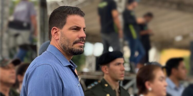Morte de piloto da Polícia Civil do Rio reforça urgência de ações na segurança pública no país, avalia Capitão Contar