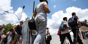 Portas Abertas para a Faculdade: Edital do Enem 2026 é publicado; veja datas e a novidade da inscrição automática