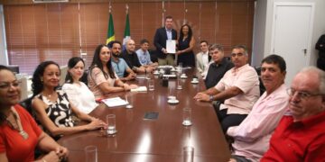 Governo de MS autoriza novo concurso com 2 mil vagas para professores da Rede Estadual