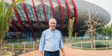Para Reinaldo, 12 mil obras federais  paradas é desperdício inaceitável