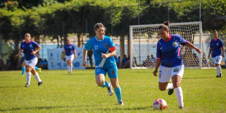 Campo Grande, Caarapó e Ribas do Rio Pardo avançam na Copa Feminina Assomasul após rodada de abertura