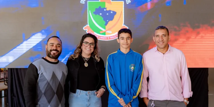Projeto Câmara Vai à Escola realiza visita à Escola Municipal Cecília Meireles