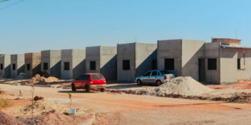Moradia Garantida: Câmara aprova programa habitacional com doação de lotes e suporte de crédito para servidores públicos