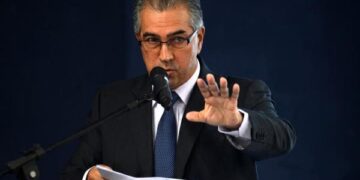 Visão Macroeconômica: Em entrevista, Reinaldo Azambuja critica juros altos e propõe 5 reformas para destravar a economia nacional