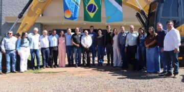Prefeitura de Paraíso das Águas apresenta mais de R$ 70 milhões em investimentos e entrega novos veículos e maquinários em ato histórico
