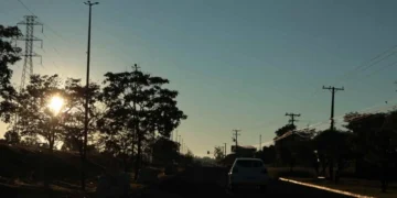 Alta pressão mantém tempo ensolarado, baixos índices de umidade e rajadas de vento em Mato Grosso do Sul nesta terça-feira