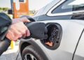 Lei de isenção do IPVA tramita na ALEMS e emplacamento de híbridos/elétricos chega a 244.992 mil veículos no 1º semestre no país