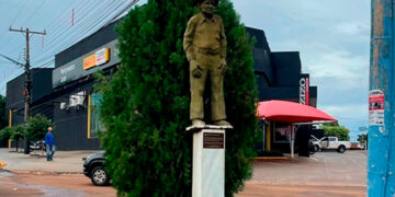 Câmara de Costa Rica aprova projeto que reconhece e protege Monumento ao Fundador José Ferreira da Costa