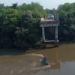 Motorista morre após caminhão cair de ponte sobre o Rio Taquari em Coxim
