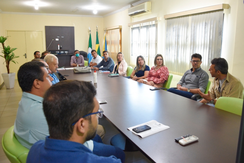 Costa Rica discute implantação de Microcrédito Orientado para fomentar Agricultura Familiar