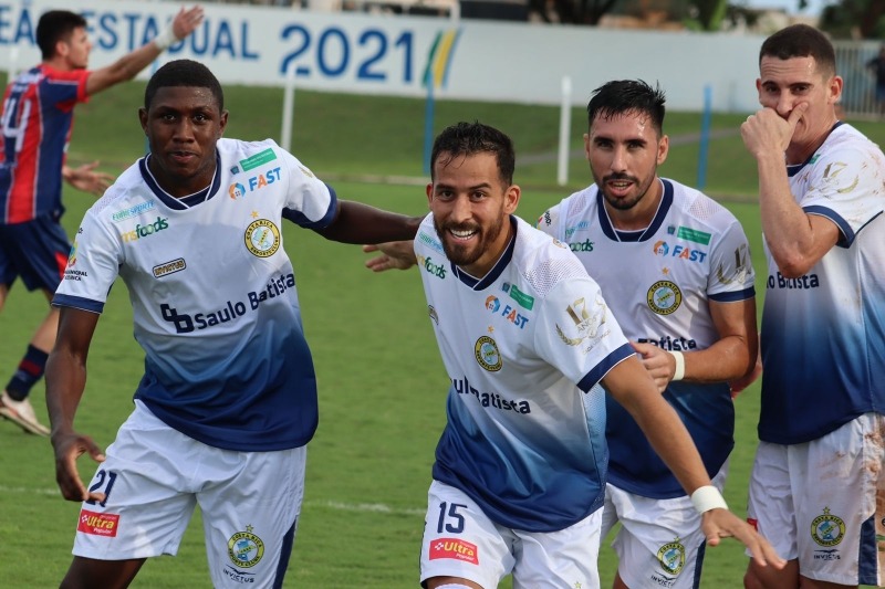 Costa Rica goleia União ABC e chega a seis vitórias consecutivas