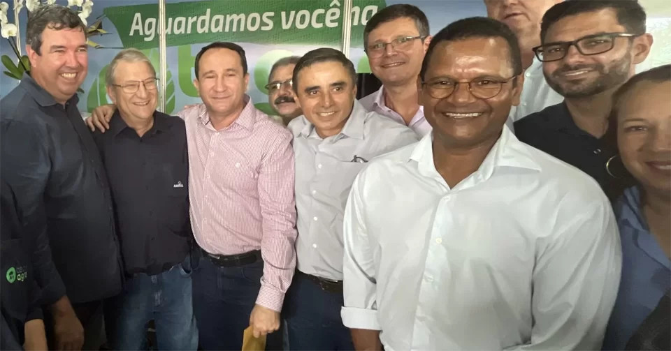 Riedel recebe pedido de prefeitos para pavimentação da rodovia MS-425