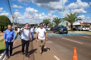 Governador Eduardo Riedel lança projetos para pavimentação de rodovia em Costa Rica-MS