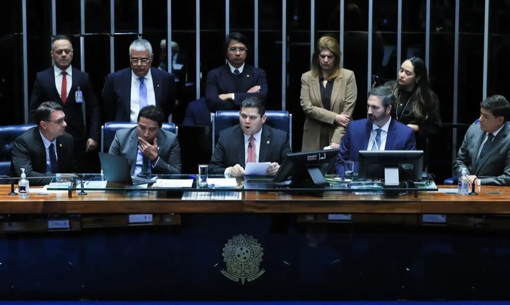 Número de deputados sobe para 531 e pressão sobre cofres públicos aumenta