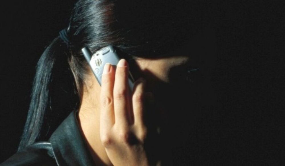 Ao pedir dipirona, mulher consegue denunciar agressor